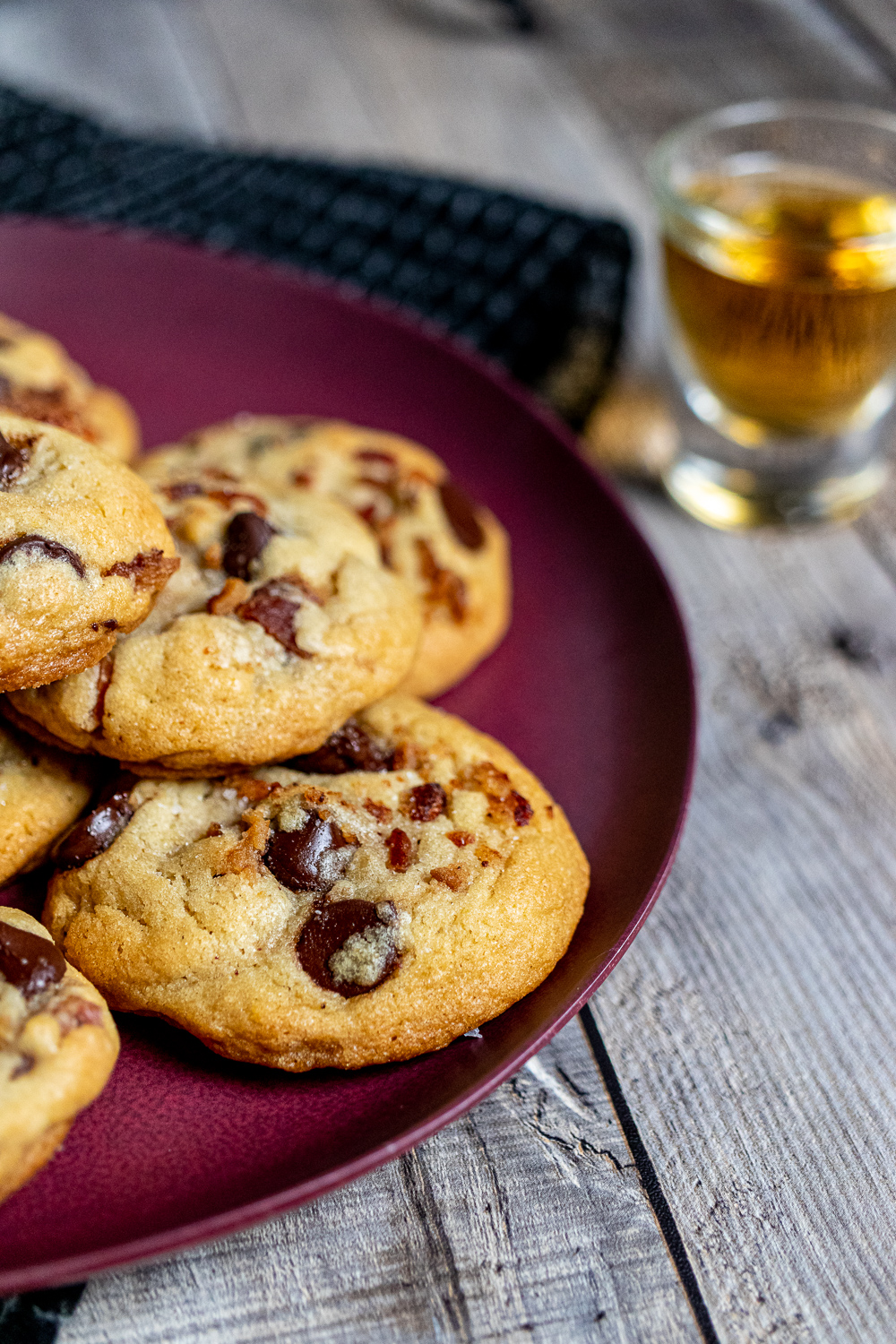 How To Make Bacon Up Chocolate Chip Bourbon Cookies! 