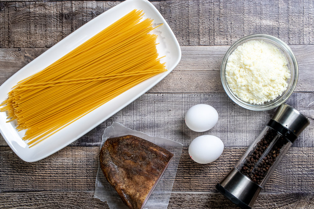 Ingredients for authentic spaghetti alla carbonara.
