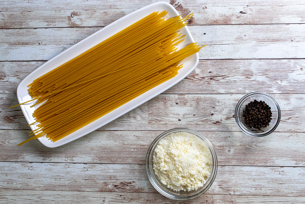 Ingredients for cacio e pepe pasta.