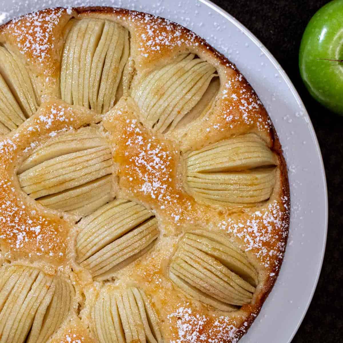 German Sunken Apple Cake (Versunkener Apfelkuchen)-image